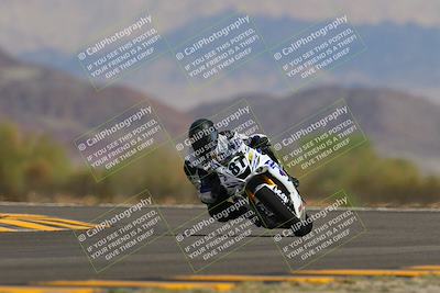 media/Sep-11-2022-SoCal Trackdays (Sun) [[81b7e951af]]/Turn 14 (1130am)/